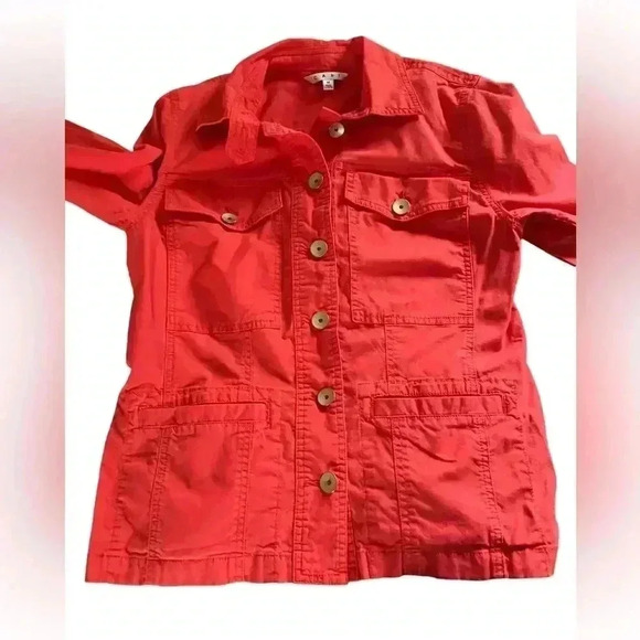 Cabi Taylor Utility Ruffle Back Button Down
Jacket #727 Red Orange - Picture 11 of 14